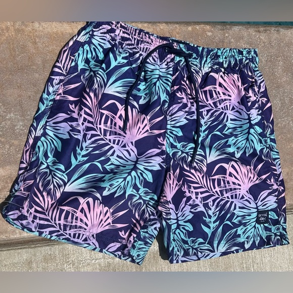 Spicy Tuna Brand Mens Swimtrunks - Picture 3 of 4